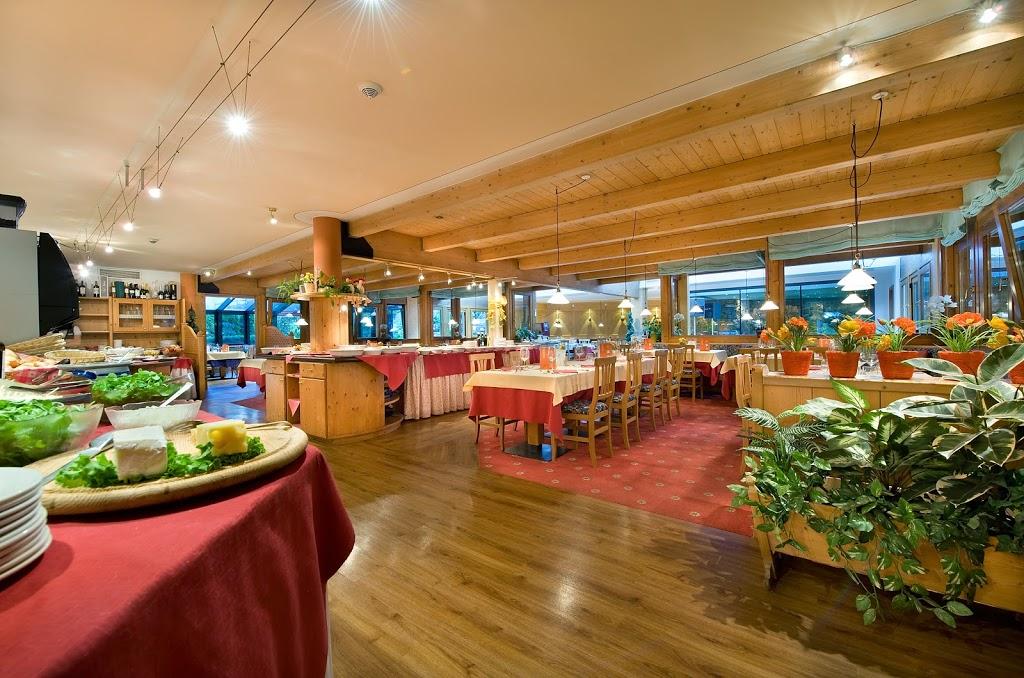 Sporthotel Rosatti Dimaro Extérieur photo