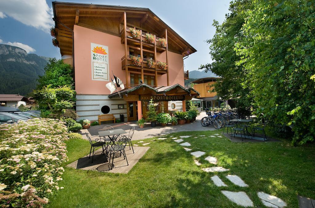 Sporthotel Rosatti Dimaro Extérieur photo