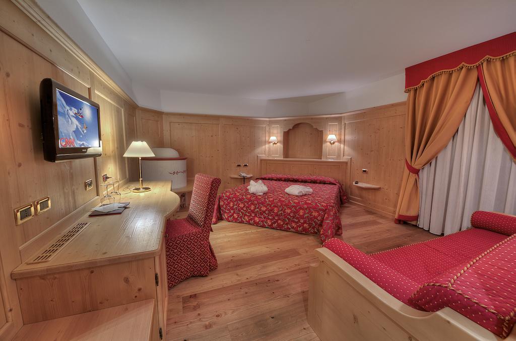 Sporthotel Rosatti Dimaro Chambre photo