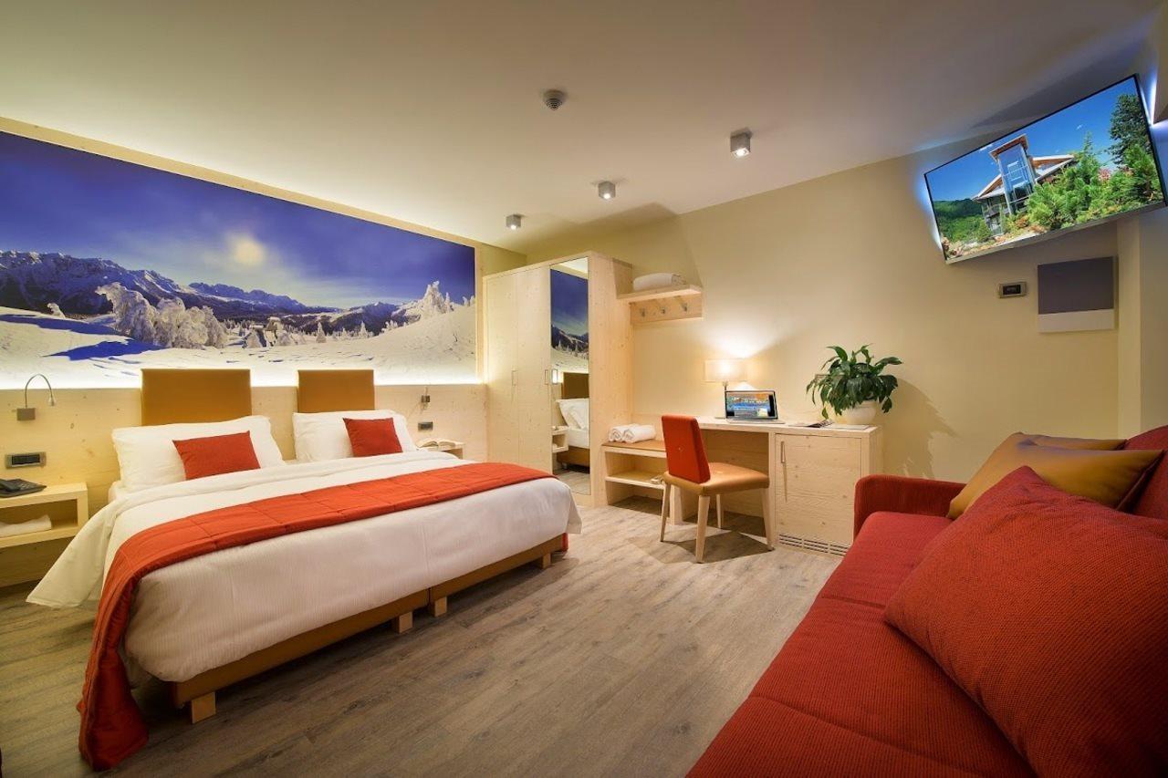 Sporthotel Rosatti Dimaro Extérieur photo