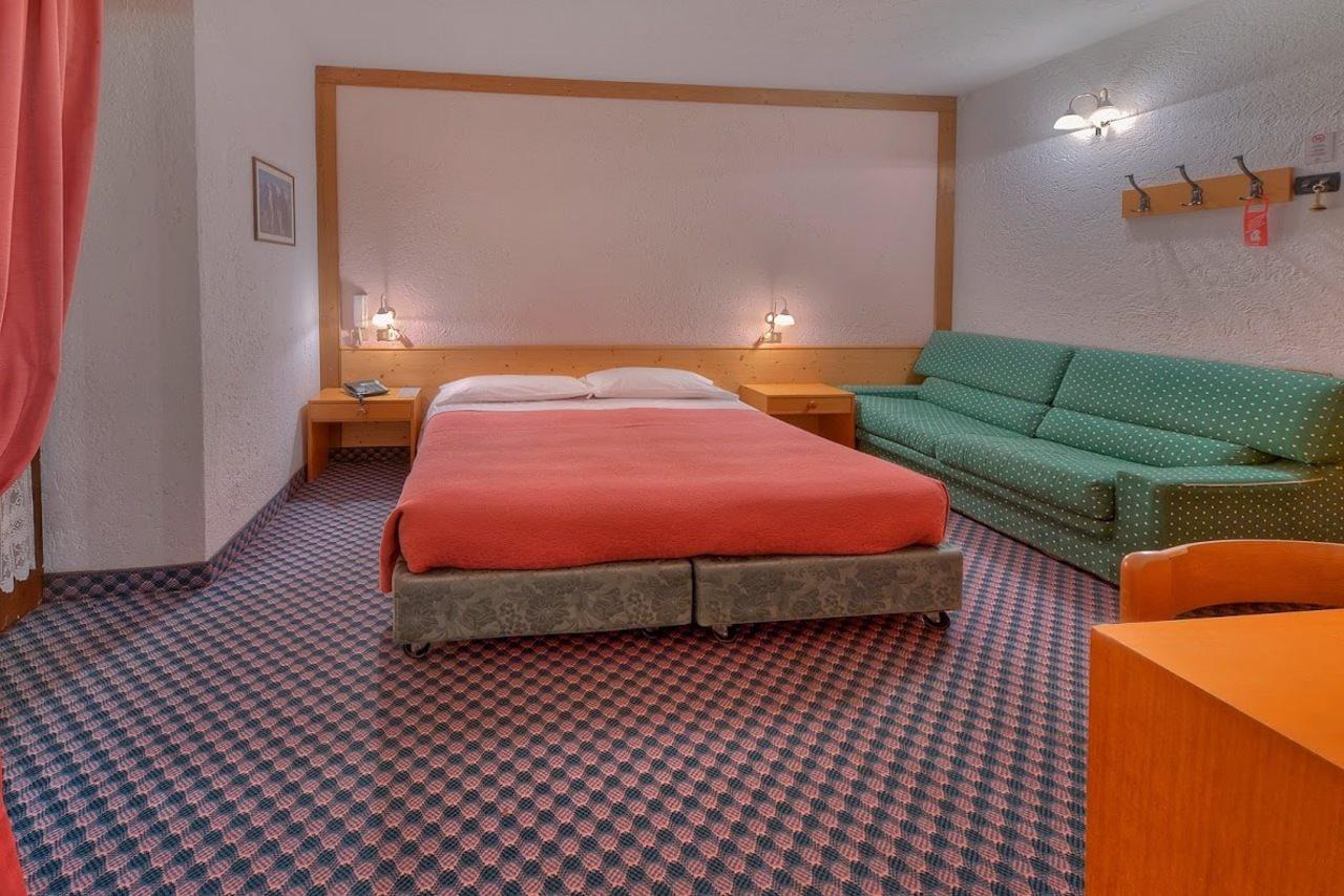 Sporthotel Rosatti Dimaro Extérieur photo
